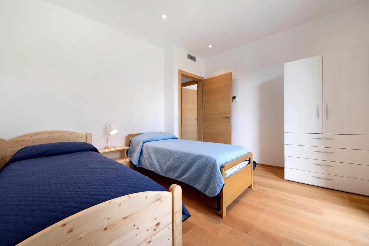 Garden Borgo Secolo Apartment เปสเคียรา เดล การ์ดา ภายนอก รูปภาพ