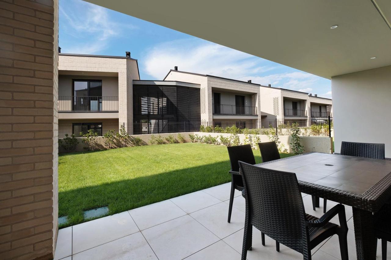 Garden Borgo Secolo Apartment เปสเคียรา เดล การ์ดา ภายนอก รูปภาพ