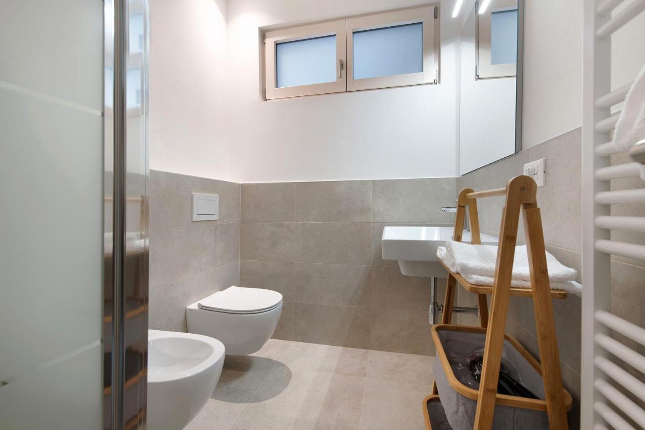Garden Borgo Secolo Apartment เปสเคียรา เดล การ์ดา ภายนอก รูปภาพ