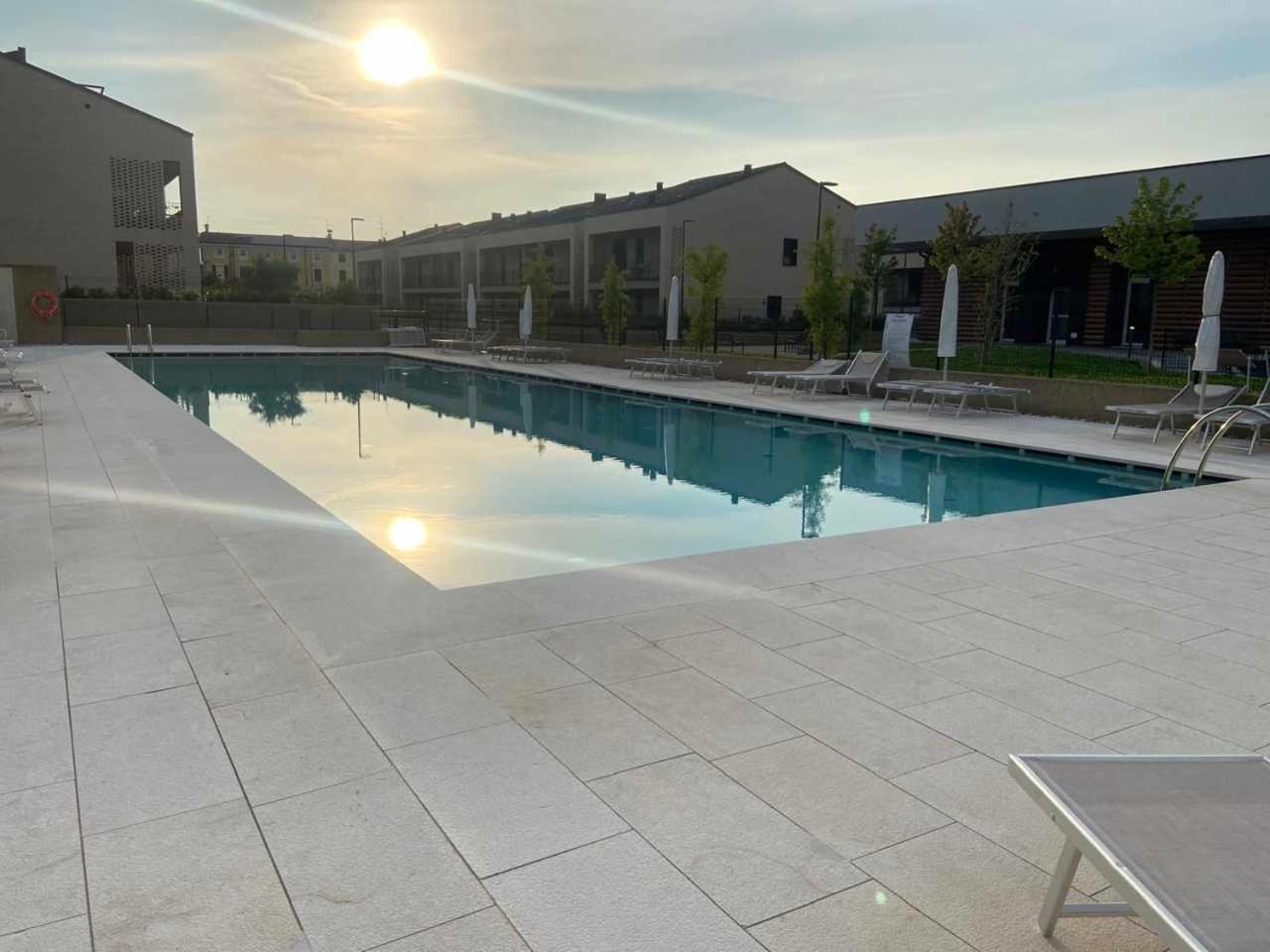Garden Borgo Secolo Apartment เปสเคียรา เดล การ์ดา ภายนอก รูปภาพ